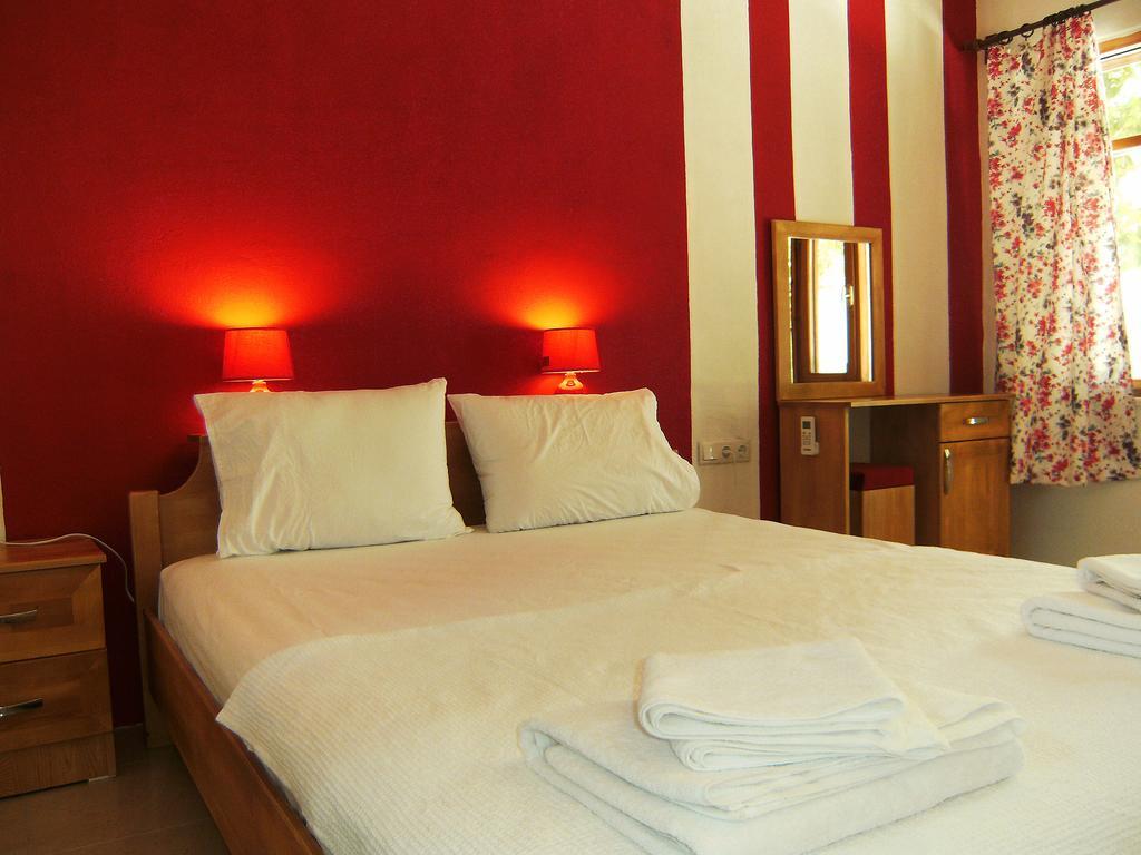 Hôtel Merhaba Bungalow à Beykonak Chambre photo